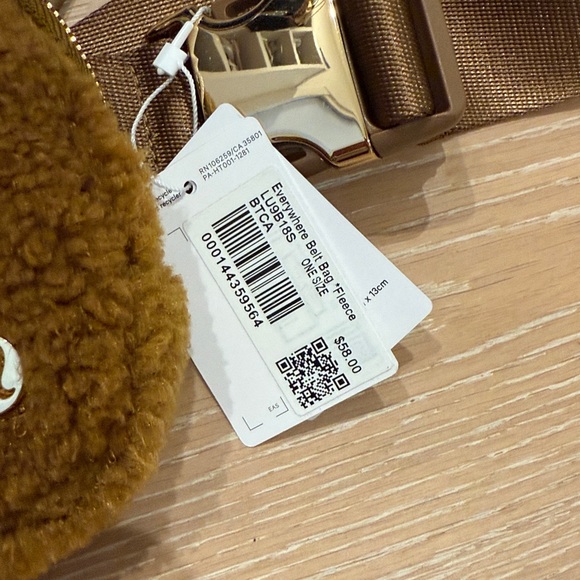 NWT Lululemon Athletica Brown and Gold Fleece Crossbody Bag - Picture 3 of 4
